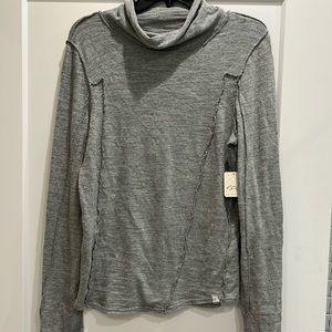 Free People We The Free Gray turtleneck new with tags